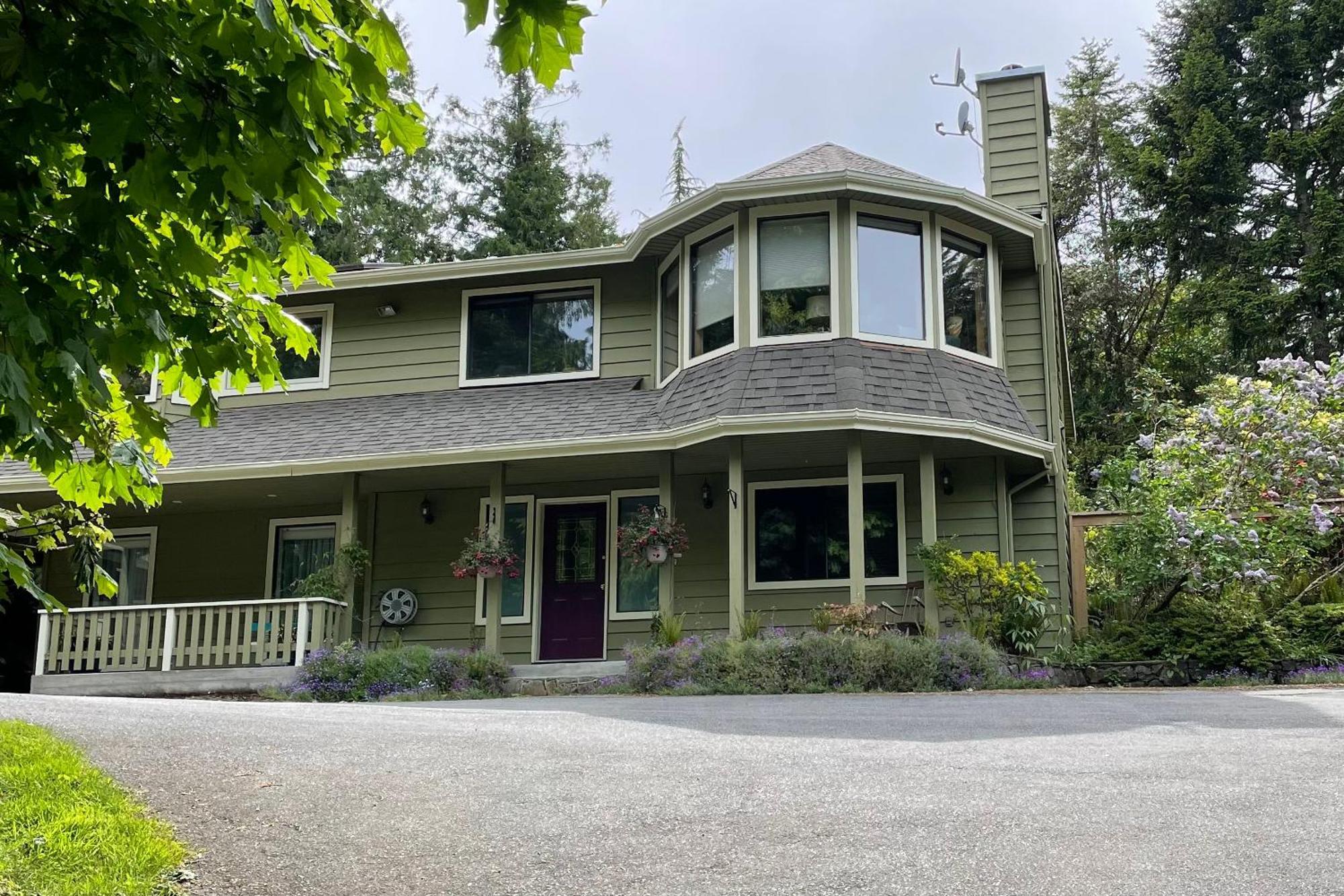 דירות North Saanich Oceanspray Hideaway מראה חיצוני תמונה